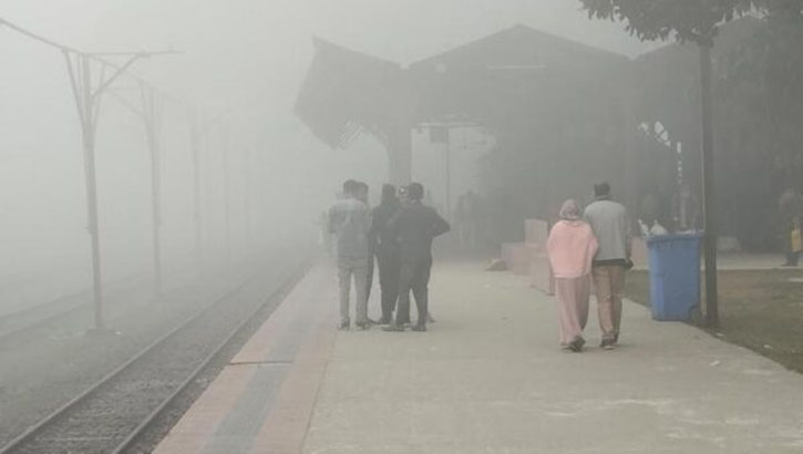 কুড়িগ্রামে ঘন কুয়াশা ও তীব্র শীতে বিপর্যস্ত জনজীবন